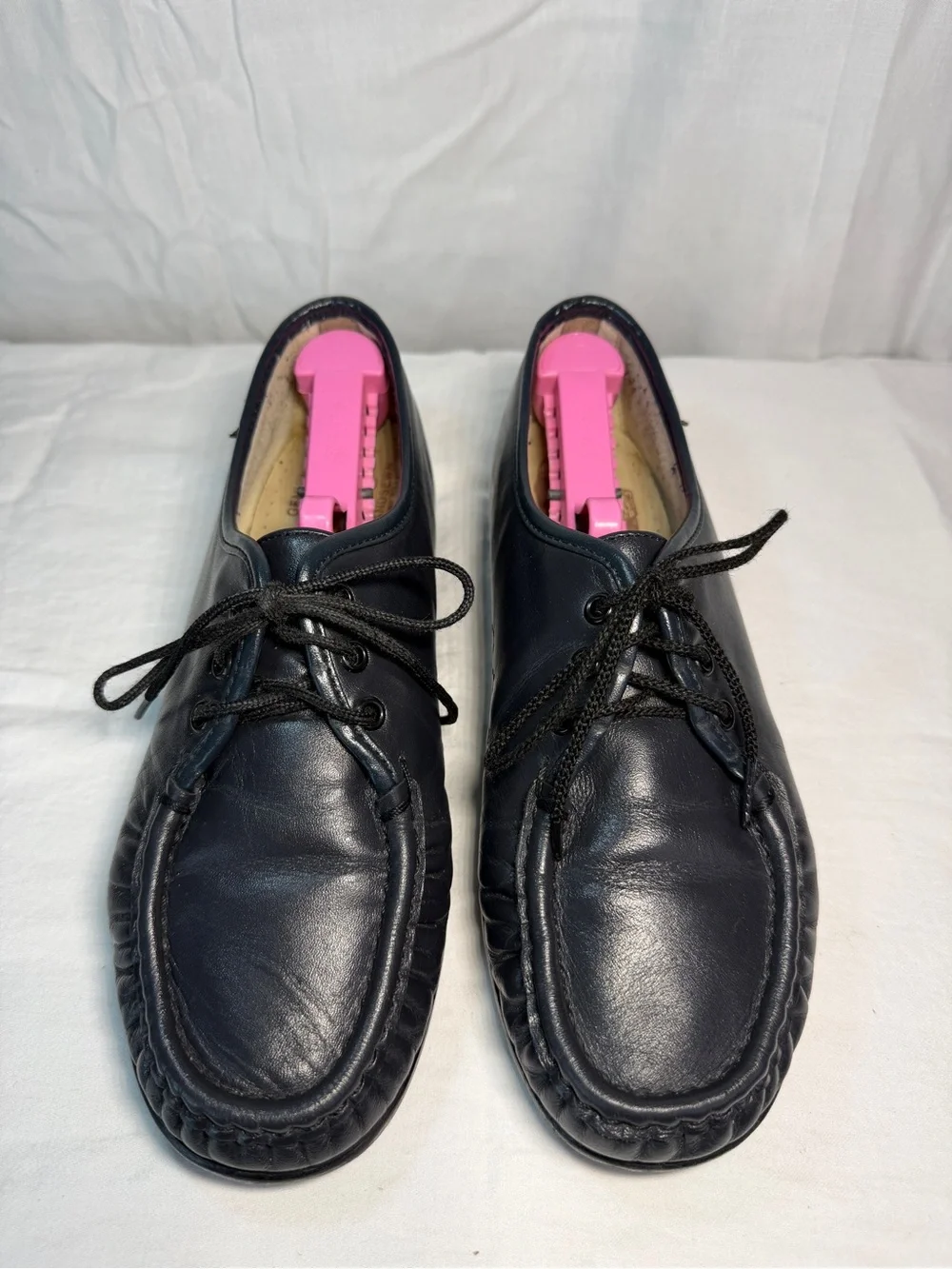 SAS Men's Navy Leather Boat Shoes with Lace-Up Moc Toe size 8